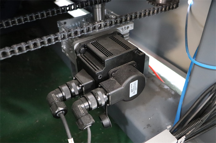 deburring_machine_3.JPG