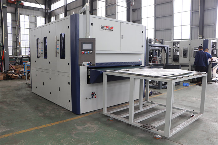 CNC_Metal_Deburring_Machine_1.JPG